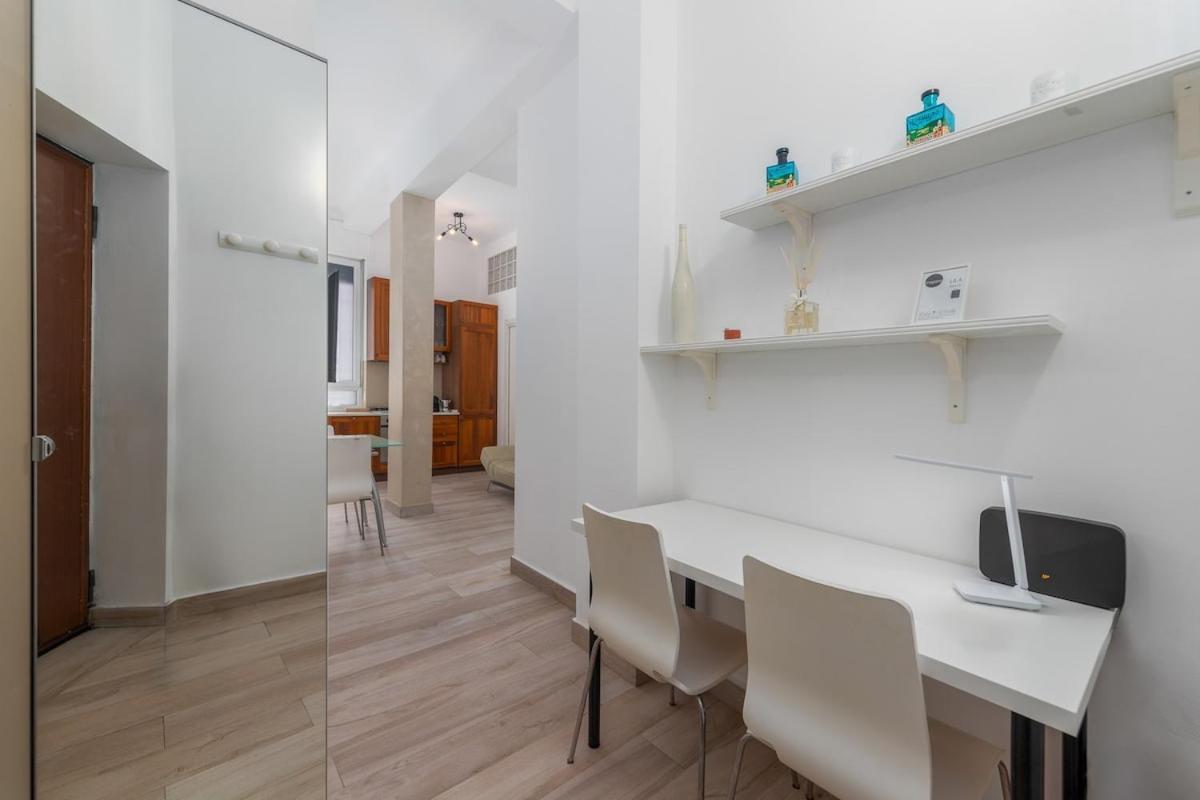 Appartamento Near To Direct Metro To Duomo And Station - Quiet